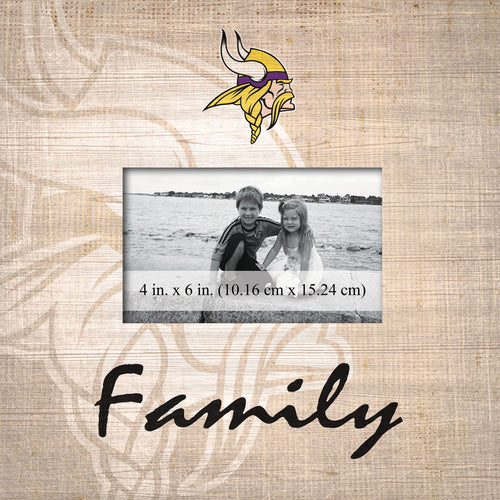 Fan Creations Home Decor Minnesota Vikings  Family Frame
