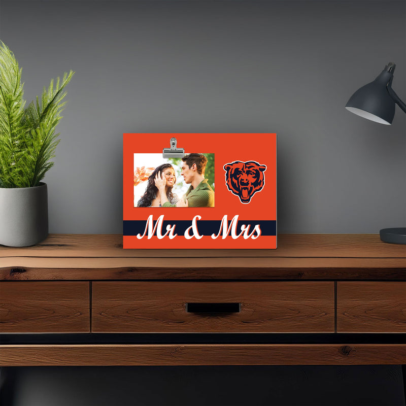 Load image into Gallery viewer, Brightline Mr. and Mrs. NFL Chicago Bears Clip Frame
