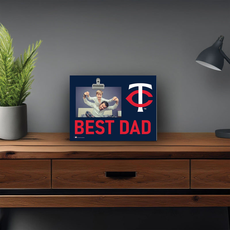 Load image into Gallery viewer, Fan Creations Best Dad MLB Minnesota Twins Clip Frame
