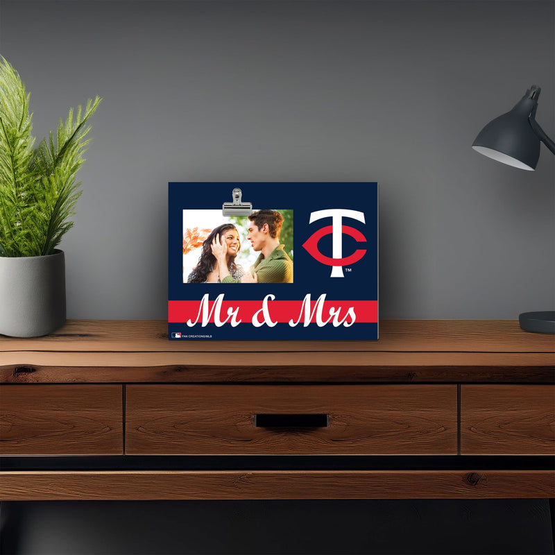 Load image into Gallery viewer, Fan Creations Brightline Mr. and Mrs. MLB Minnesota Twins Clip Frame
