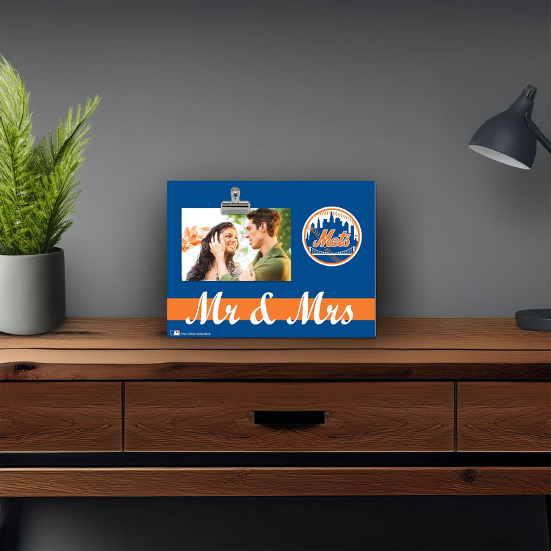 Load image into Gallery viewer, Fan Creations Brightline Mr. and Mrs. MLB New York Mets Clip Frame

