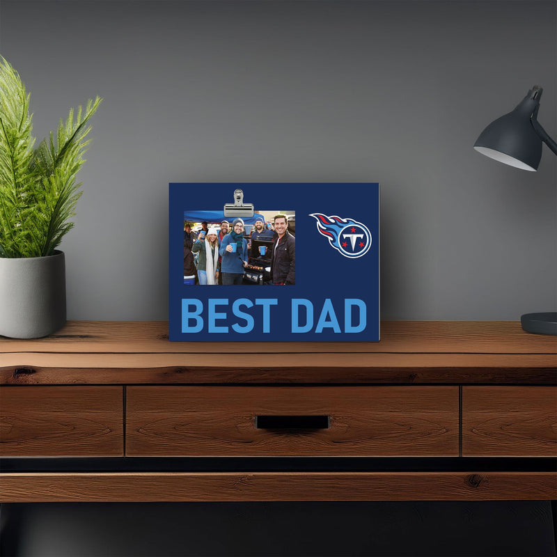 Load image into Gallery viewer, Fan Creations Best Dad NFL Tennessee Titans Clip Frame
