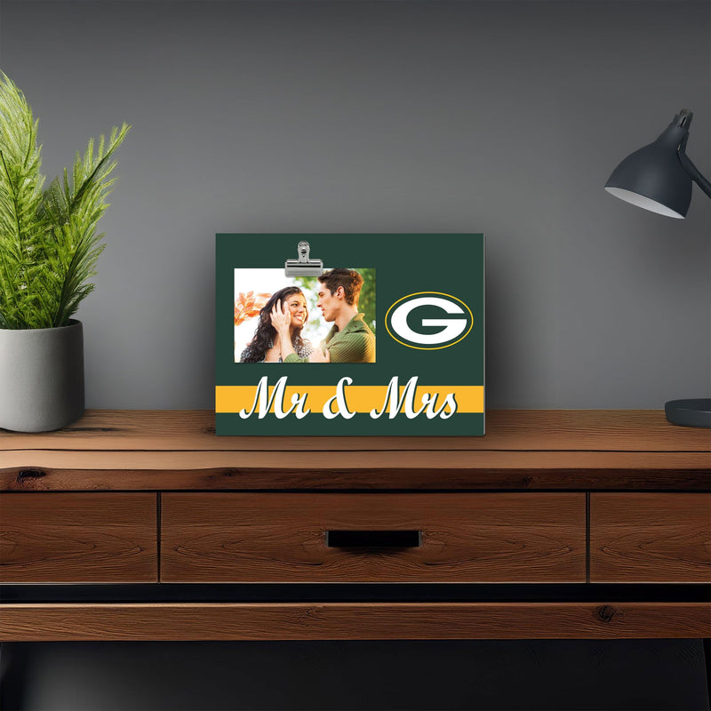 Load image into Gallery viewer, Fan Creations Brightline Mr. and Mrs. NFL Green Bay Packers Clip Frame

