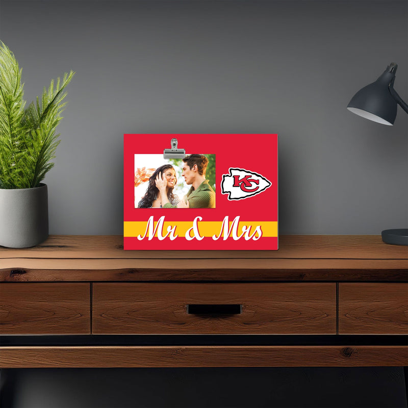 Load image into Gallery viewer, Fan Creations Brightline Mr. and Mrs. NFL Kansas City Chiefs Clip Frame
