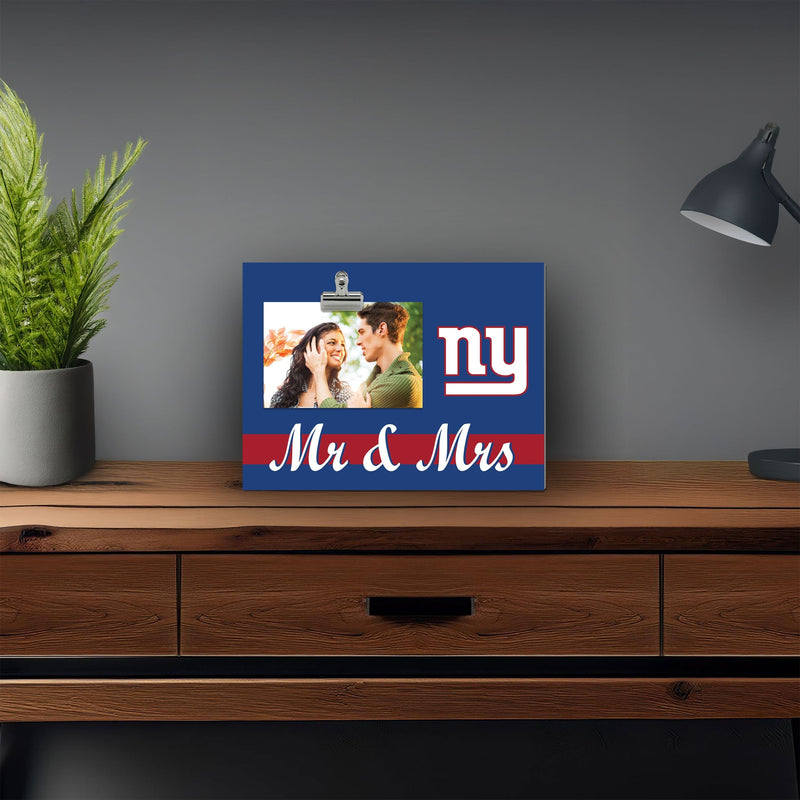 Load image into Gallery viewer, Fan Creations Brightline Mr. and Mrs. NFL New York Giants Clip Frame
