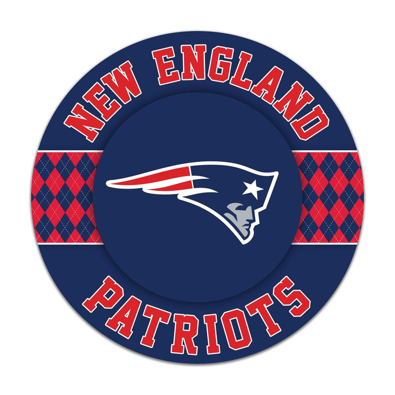 Load image into Gallery viewer, Fan Creations NFL New England Patriots Argyle 16inc Circle Wall Art
