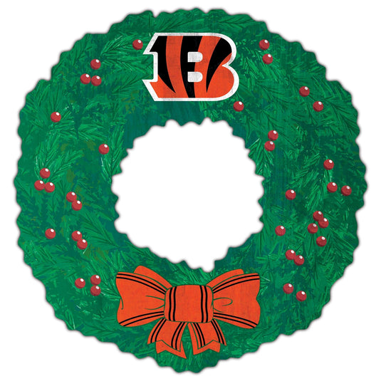 Fan Creations Holiday Home Decor Cincinnati Bengals Team Wreath 16in